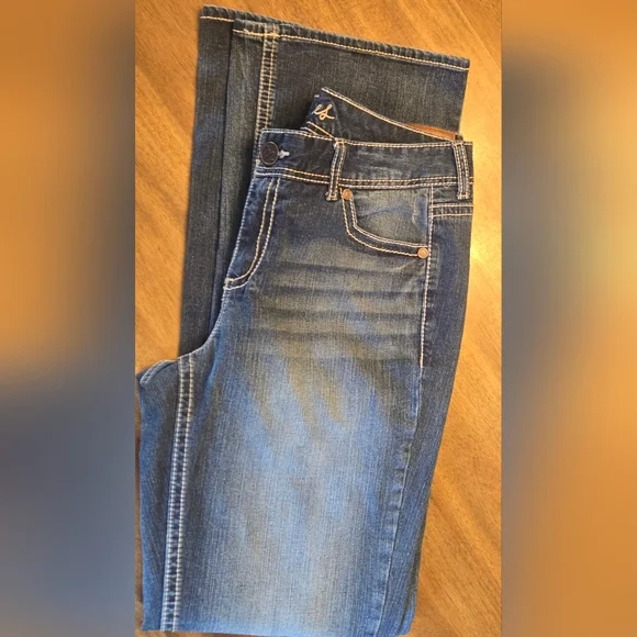 NWOT Maurices Original Boot Cut Jean Women's Size 18 Long - Picture 6 of 6